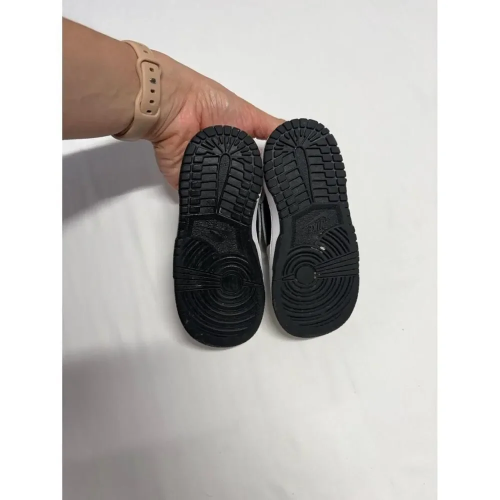 Nike Black and White Trainers